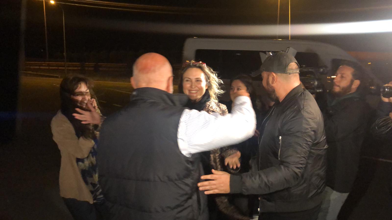 Ahmet Altan ve Nazlı Ilıcak'ın tahliyesinden kareler 