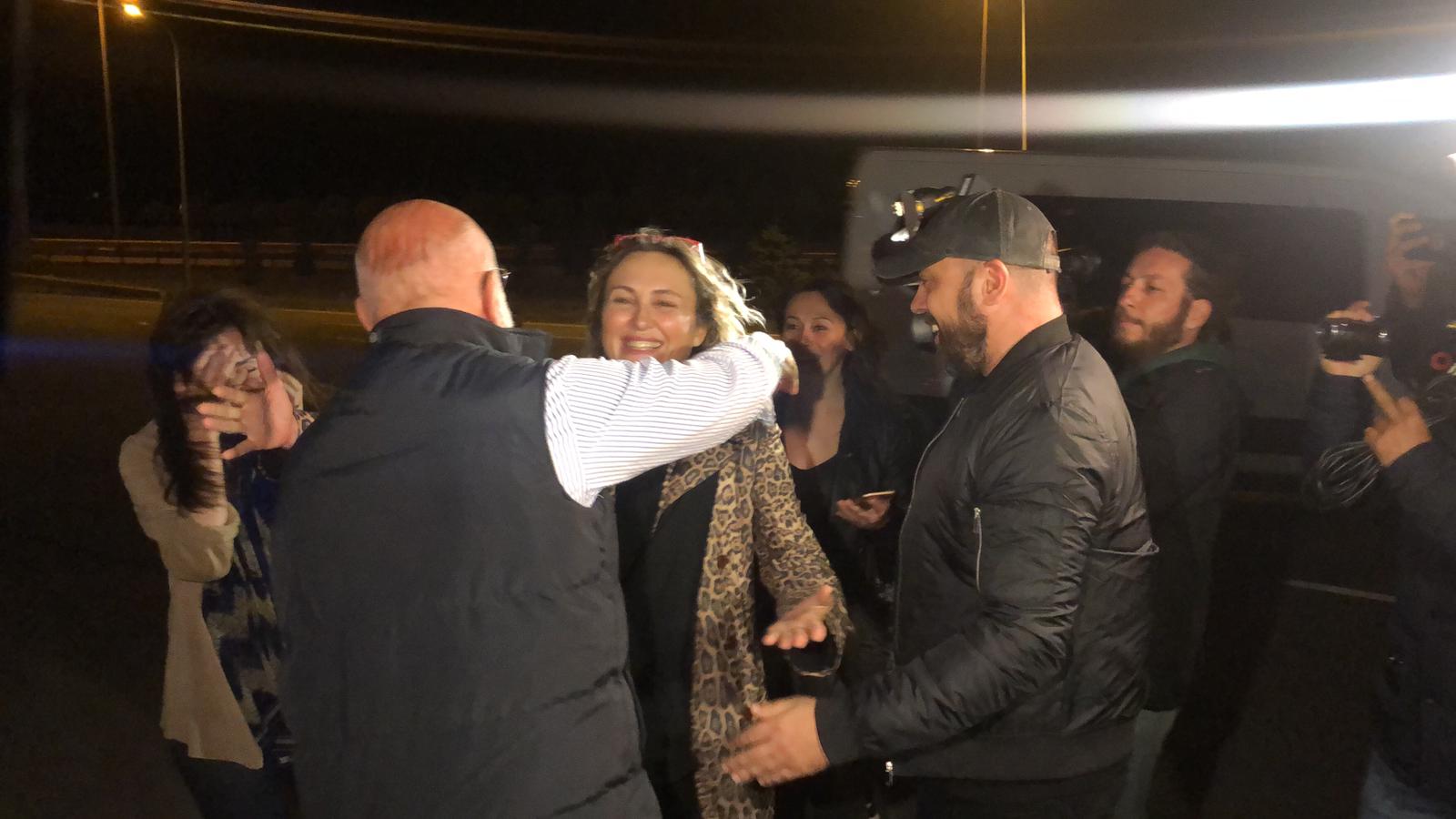 Ahmet Altan ve Nazlı Ilıcak'ın tahliyesinden kareler 