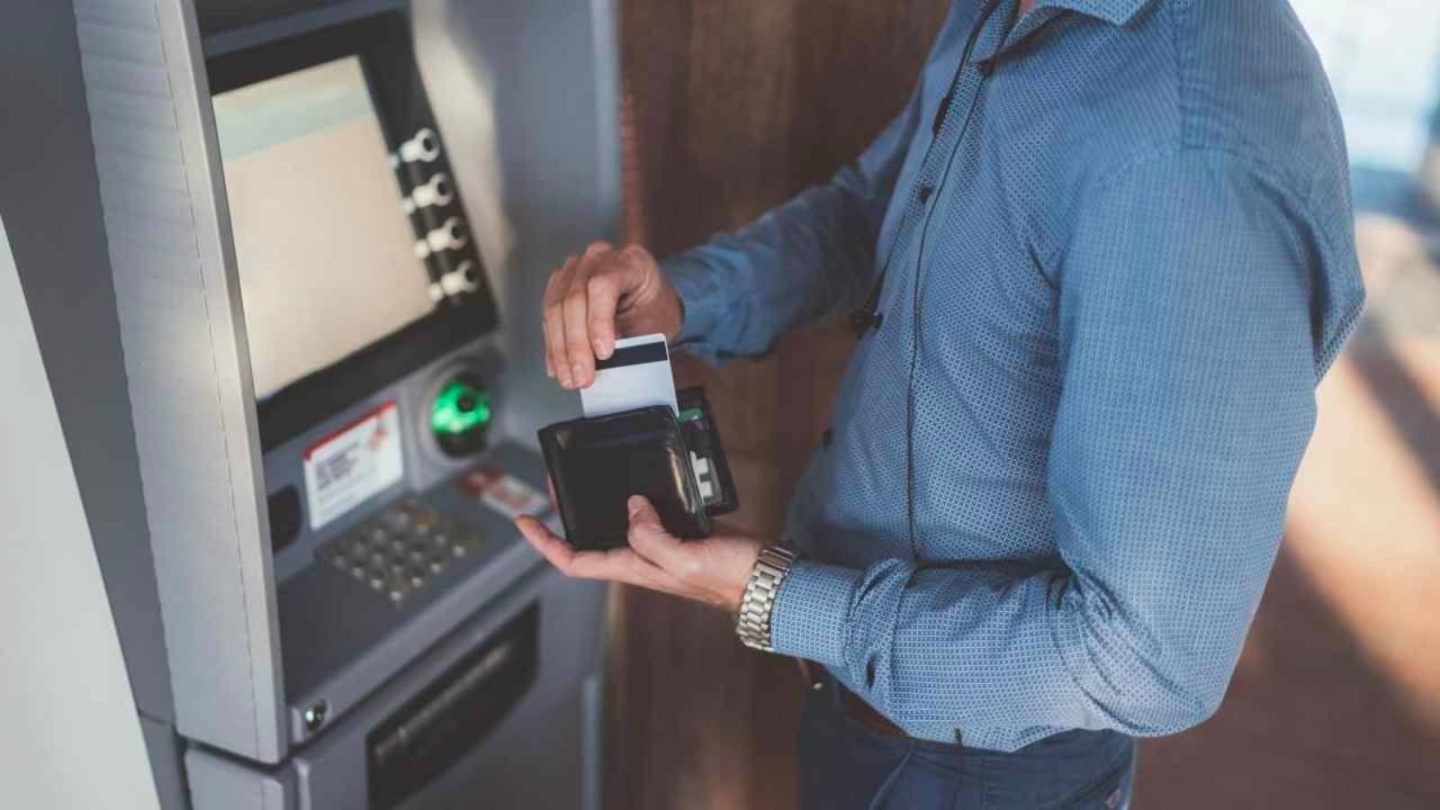 1 Mayıs'ta bankalar açık mı, havale ve EFT işlemleri yapılabilecek mi?