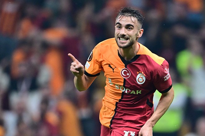 Yunus Akgün bu sezon Galatasaray formasıyla 14 maça çıktı.
