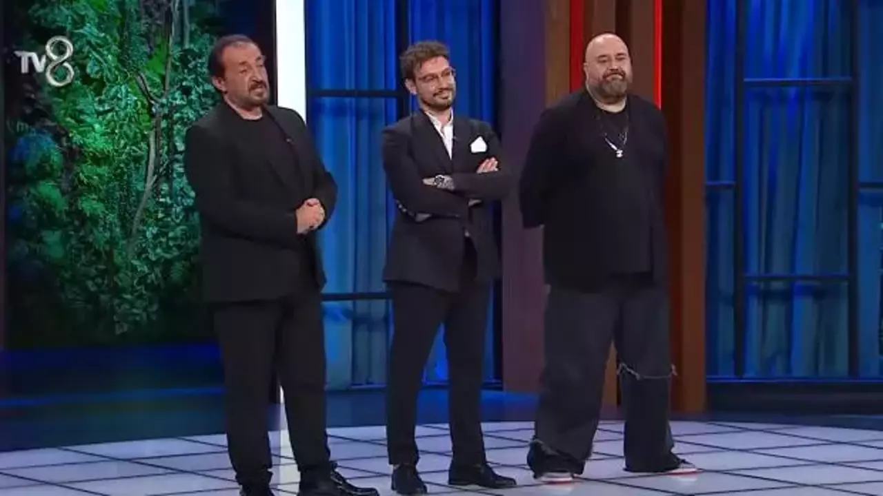 Mehmet Yalçınkaya, Danilo Zanna ve Somer Sivrioğlu'nun jüri koltuğuna oturduğu, TV8'de izleyiciyle buluşan MasterChef 2024'te büyük finale sayılı günler kaldı.