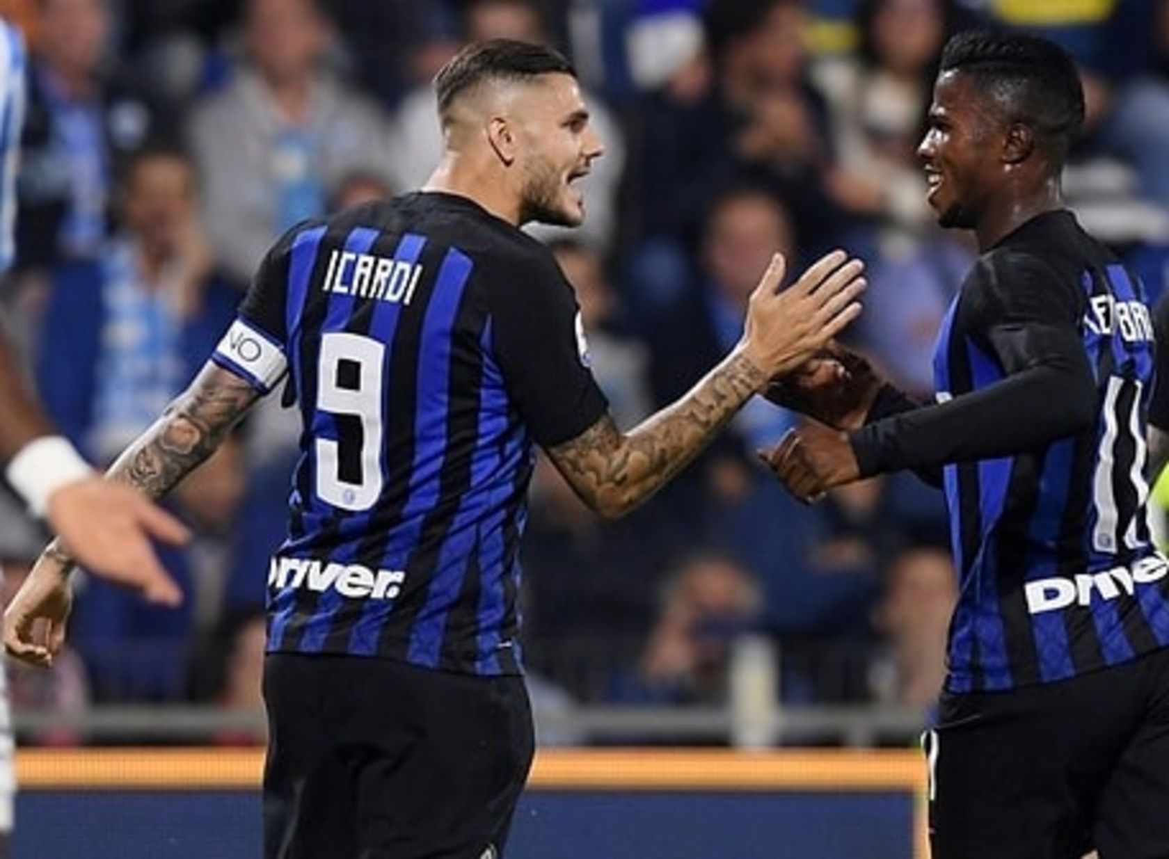 Söz konusu iddianın gerçek olduğu Keita Balde'nin eski eşi Simona Guatieri'nin açıklamalarıyla ortaya çıktı. Guatieri, Wanda Nara hakkında; "Kocamla yatan, sonra da bana fotoğrafları gönderen kadın" dedi.