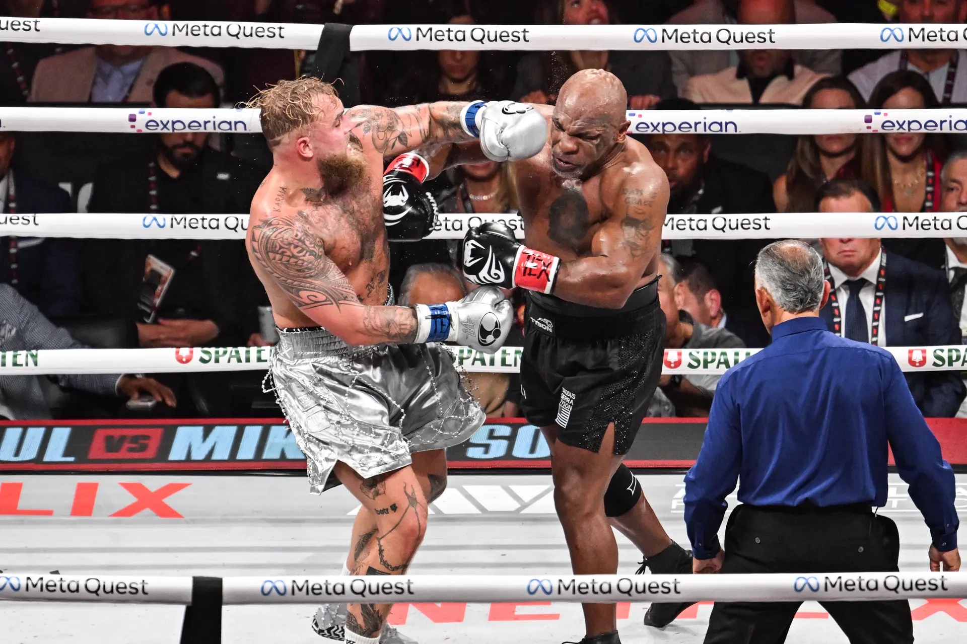 YouTuber ve boksör Jake Paul, profesyonel ağır sıklet müsabakasında eski şampiyon sporcu Mike Tyson'ı mağlup etti.