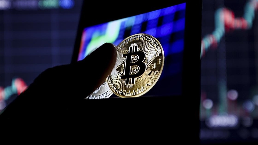Kripto odaklı varlık yöneticisi Galaxy Digital'in araştırma müdürü Alex Thorn, Bitcoin'in yılın ilk yarısında 150 bin doları aşacağını ve dördüncü çeyrekte 185 bin dolara ulaşacağını düşündüğünü söyledi.