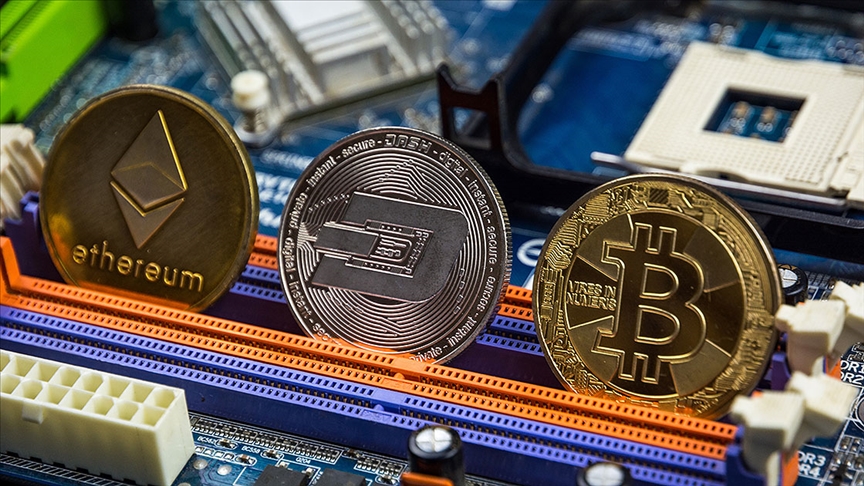 Sussex Üniversitesi'nde finans profesörü olan Carol Alexander, önümüzdeki yıl Bitcoin'in 200 bin dolara çıkmasını öngörüyor. 