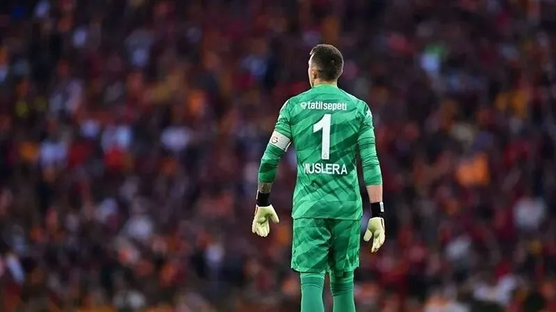 Galatasaray'da gündem kaleci; işte Muslera'nın yerine 1 numaralı aday