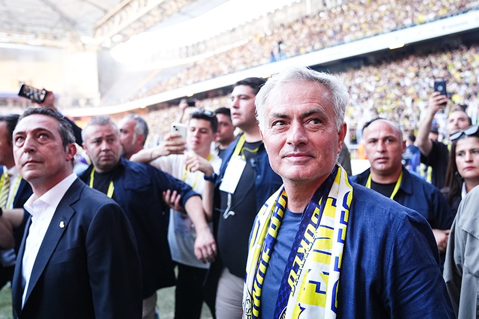Sarı-lacivertli kulüp, bir kez daha şampiyonluk özlemine son veremezken, Galatasaray’ın 25. şampiyonluğu ve 5. yıldızı takması artık neredeyse kesinleşti.