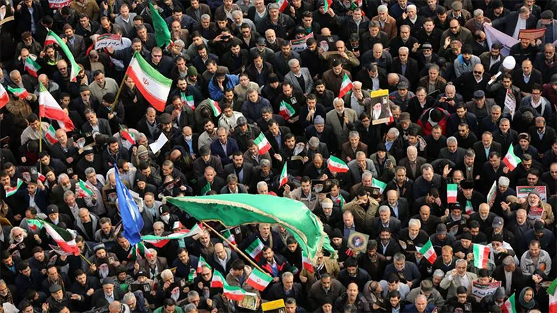 İran protesto
