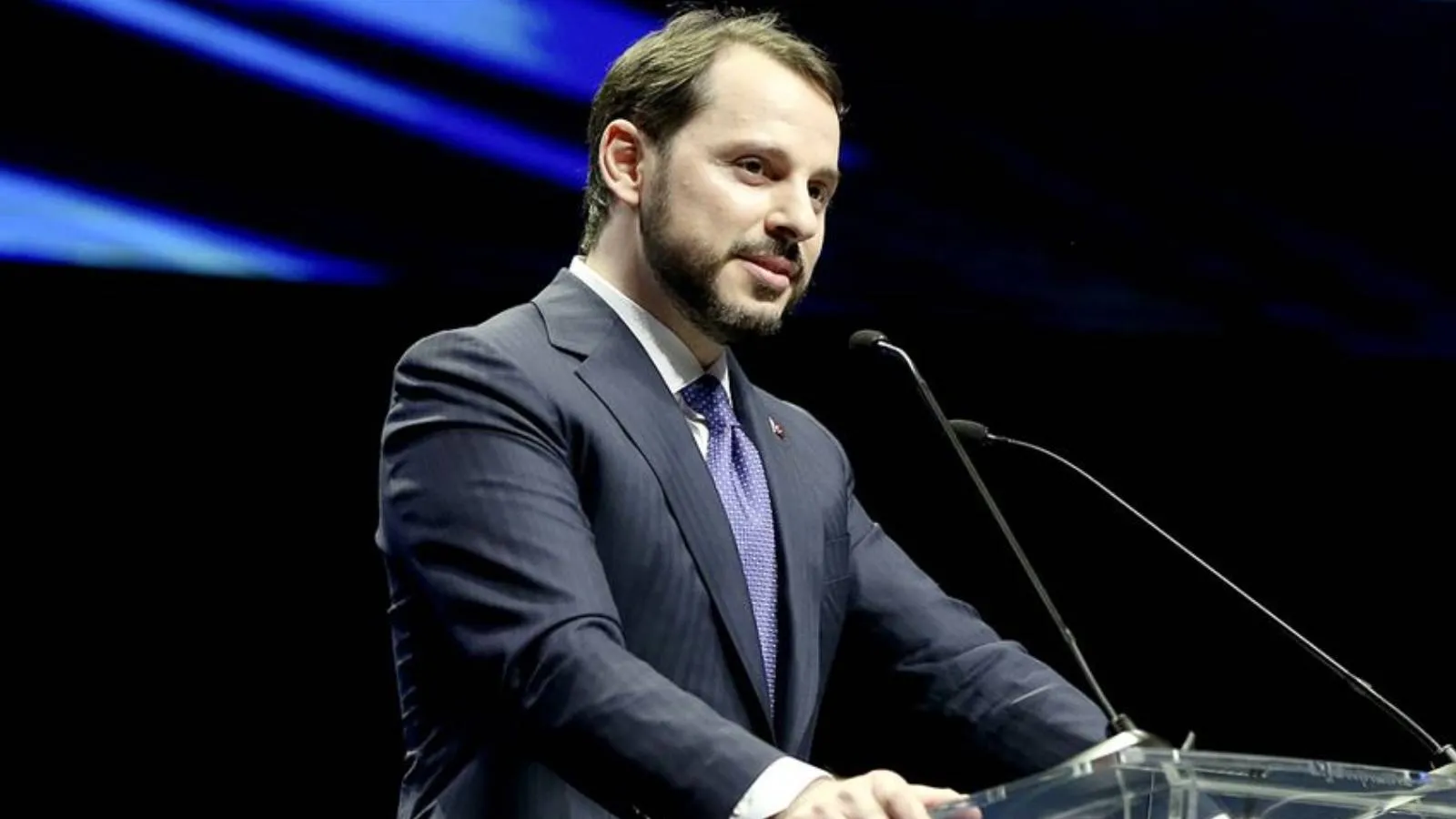 Berat Albayrak'tan fon krizi iddialarına 'at izi, it izine karıştı' hatırlatmalı yanıt: Hürriyet'te o yazıyı yazdıranlarla, CHP ve Yeni Parti temsilcilerini kullananlar aynı kişiler!