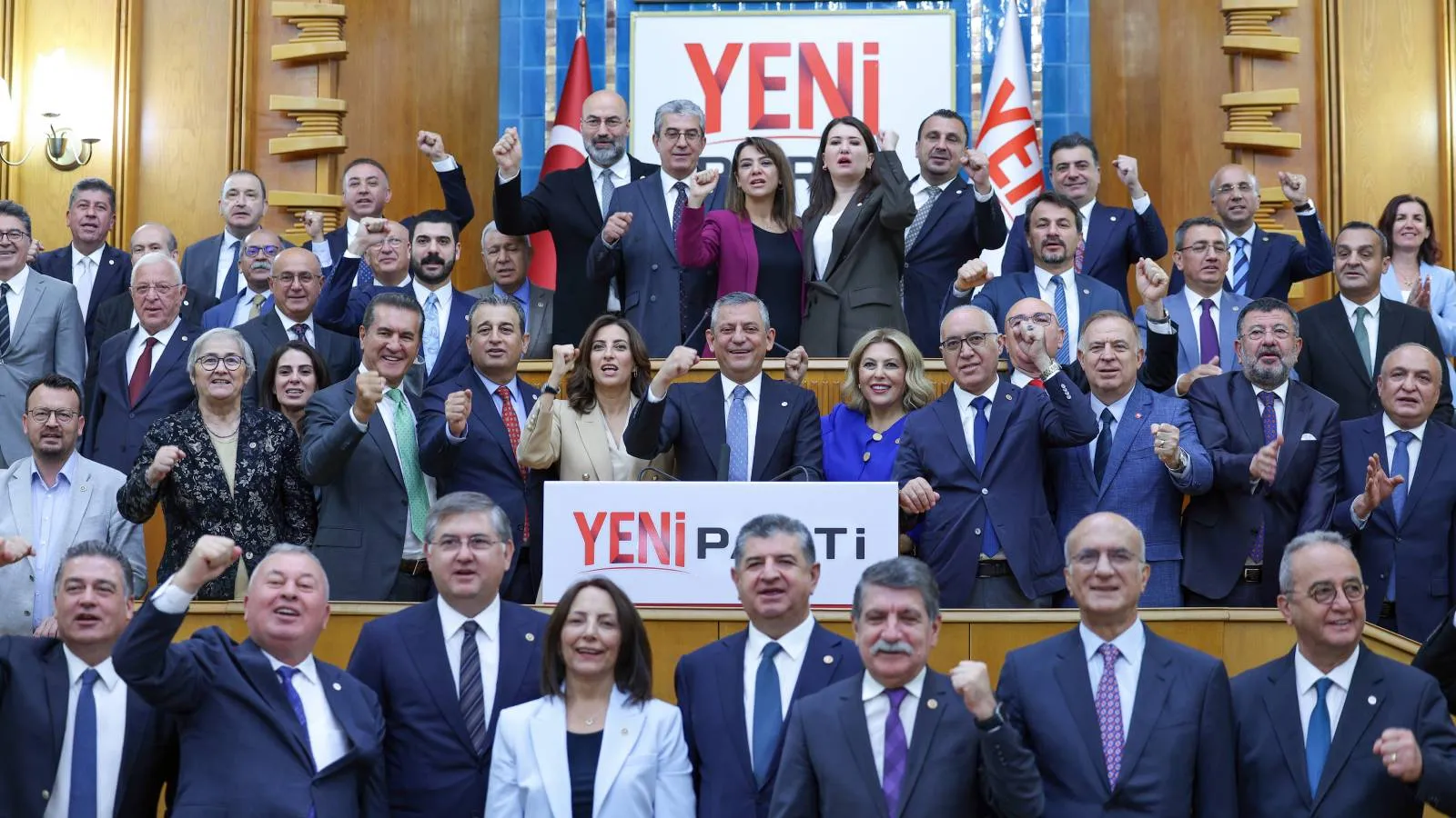 ‘Yeni’lik hukukta değil siyasette iyidir