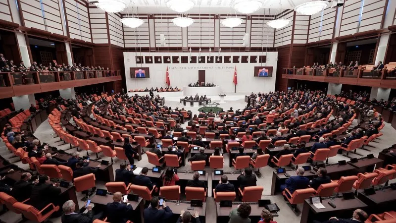 Toplumsal barış, demokratik siyaset ve hukuk devleti üzerine: Çerçeve yasa neyi çerçeve içine alıyor?