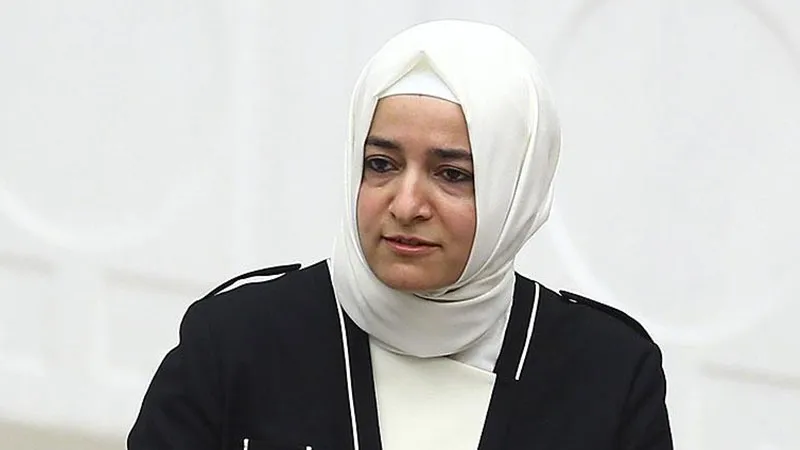 fatma betül