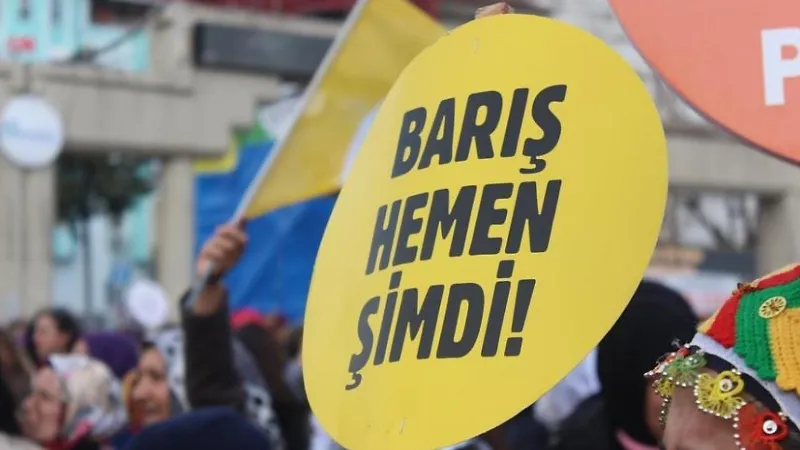 Neden o 1001 kişiden biriyim?