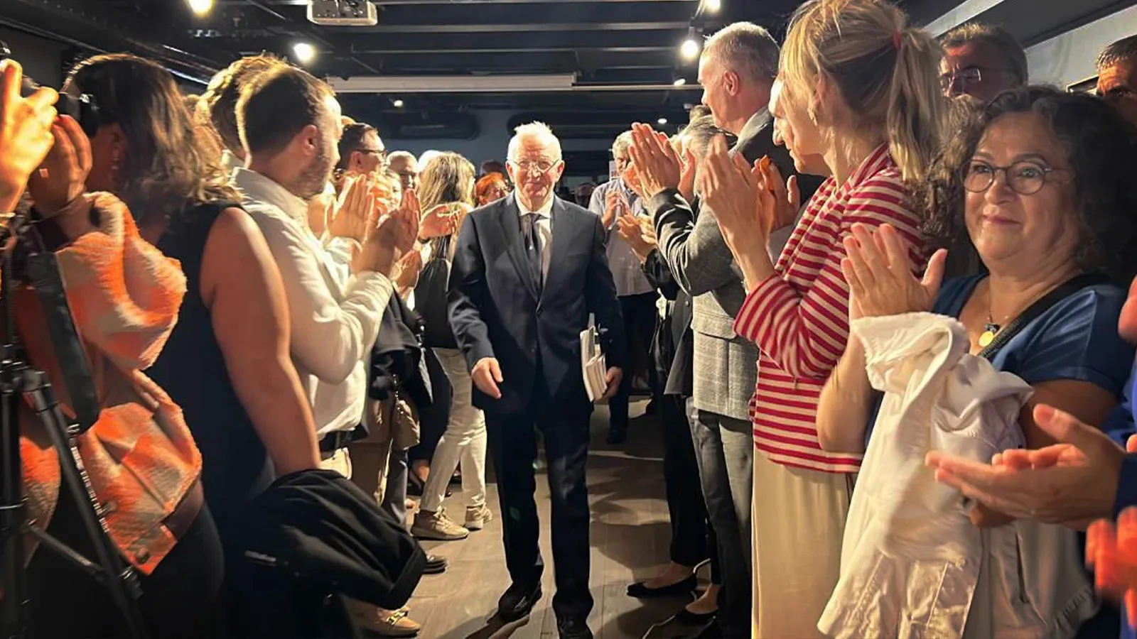 İbrahim Kaboğlu oyunu sloganlar eşliğinde kullandı: Herkes için hukuk